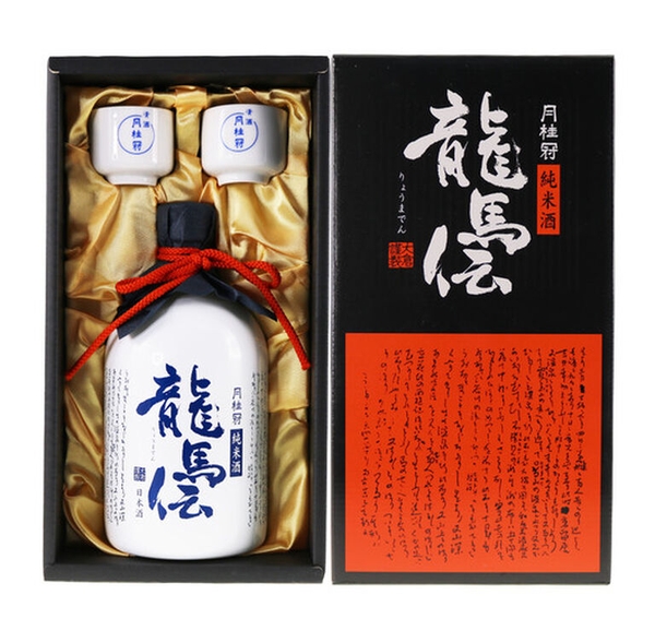 Rượu GEKKEIKAN RYOMADEN Tokkuri Set 720ml - Nhật Bản