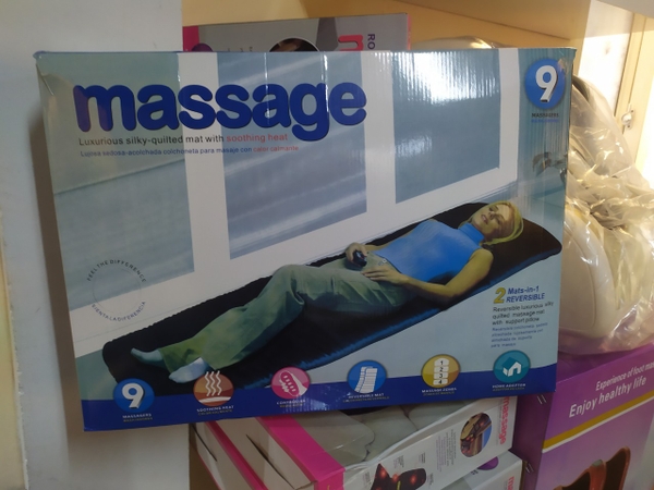 ĐỆM MASSGAE TOÀN THÂN NECK MASSAGE GỒM 9 ĐỘNG CƠ HỒNG NGOẠI