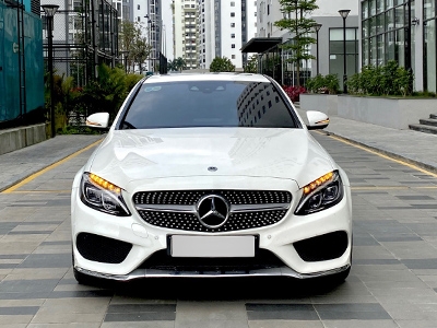 Mercedes C300 AMG 2018 Trắngnội thất đỏ  THẾ GIỚI XE SANG