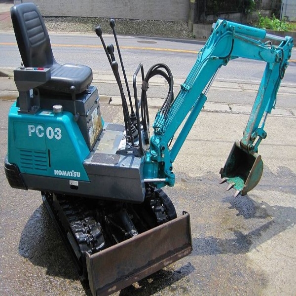 MÁY XÚC ĐÀO KOMATSU PC03 0.3M3