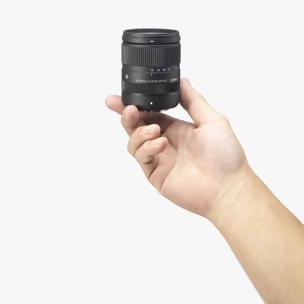 SIGMA 18-50MM F/2.8 DC DN (C) NGÀM FUJIFILM X - Chính Hãng