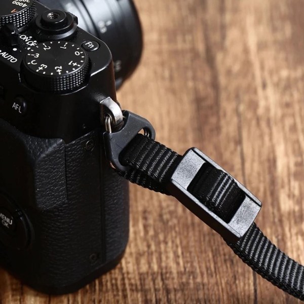 Khoen Dây Đeo Máy Ảnh Hình Tam Giác Cho Fuji Sony Nikon