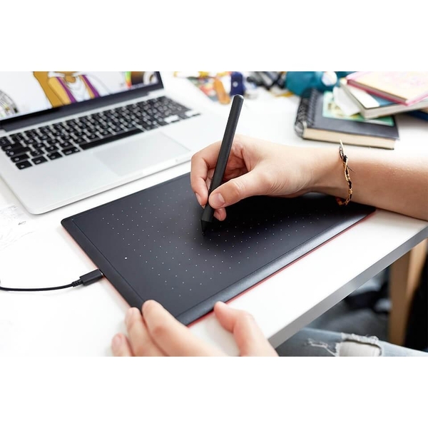 BẢNG VẼ One by Wacom Small (CTL-472/K0-CX) - CHÍNH HÃNG LBM