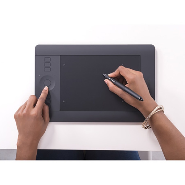 WACOM INTUOS PRO SMALL (PTH-451) - Chính hãng LBM
