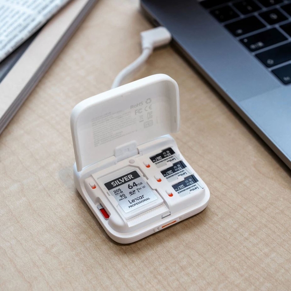 Hộp đựng thẻ nhớ PGYTECH CreateMate High-speed Mini Card Reader Case
