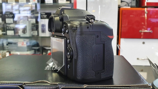 Nikon D780 Body - Chính hãng VIC