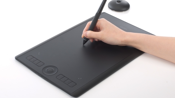 WACOM INTUOS PRO MEDIUM (PTH-660/K0-CX) - Chính hãng LBM