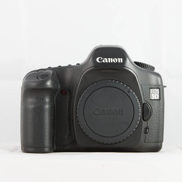 Canon 5D Body - Mới 90%