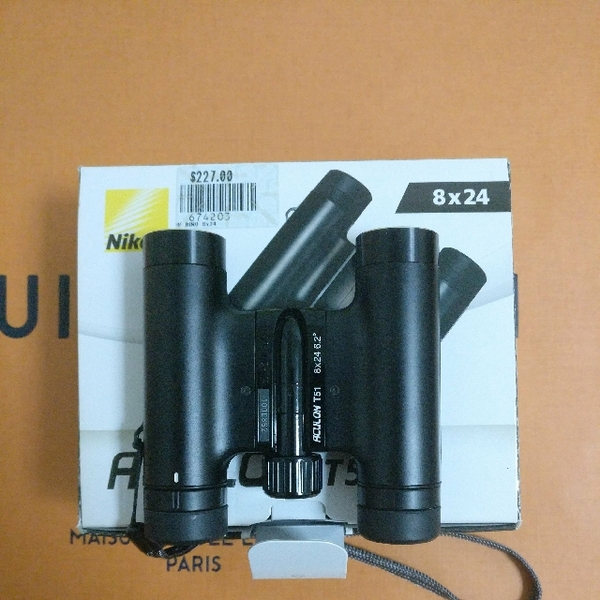 ỐNG NHÒM NIKON ACULON T51 8X24 - CHÍNH HÃNG
