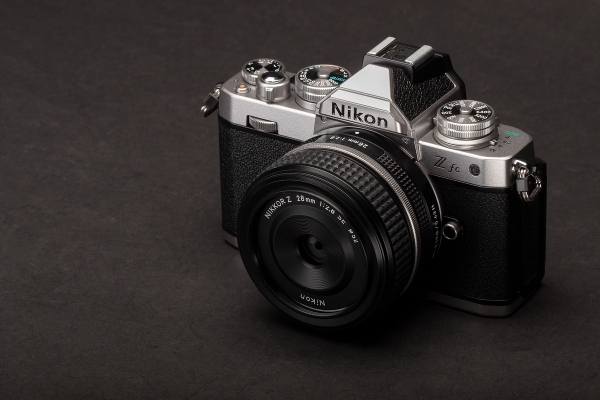 Nikon Nikkor Z 28mm F/2.8 SE - Mới 100%