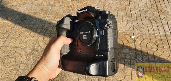 Olympus OM-D E-M1X - Chính hãng