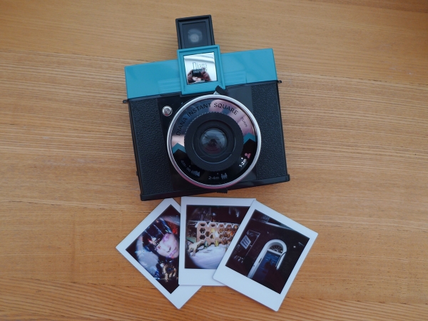 Lomography Diana Instant Square