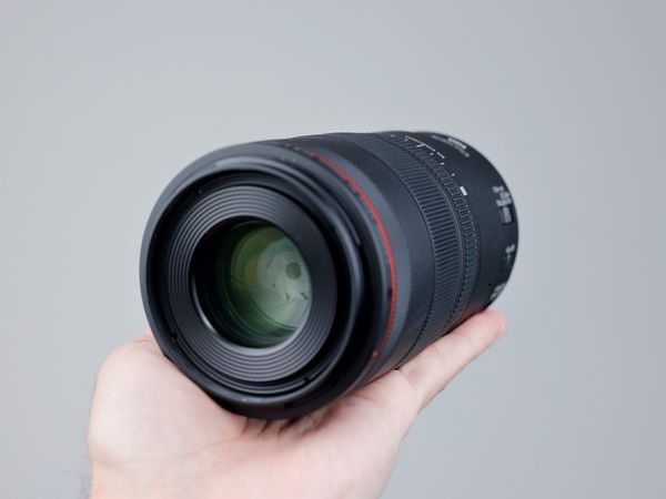 Canon RF 100mm f/2.8L Macro IS USM - Mới 100%