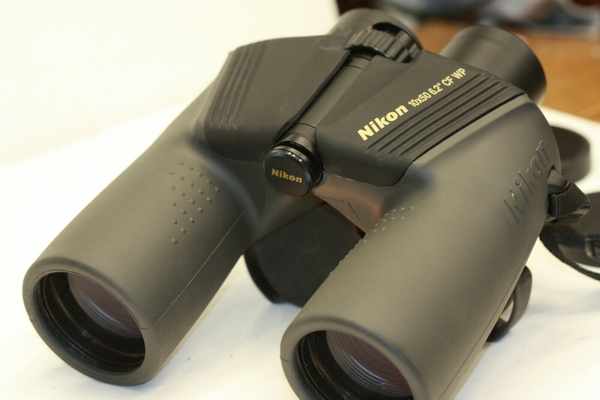 Ống Nhòm Marine NIKON 10X50 CF WP - CHÍNH HÃNG