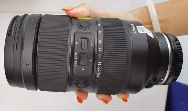 Tamron 35-150mm F/2-2.8 Di III VXD Sony FE (A058) - CHÍNH HÃNG