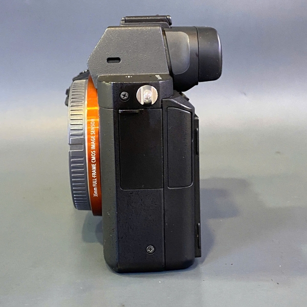 SONY A7II BODY - Mới 98%