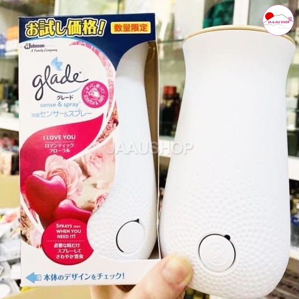 Máy xịt thơm phòng tự động Glade Nhật Bản