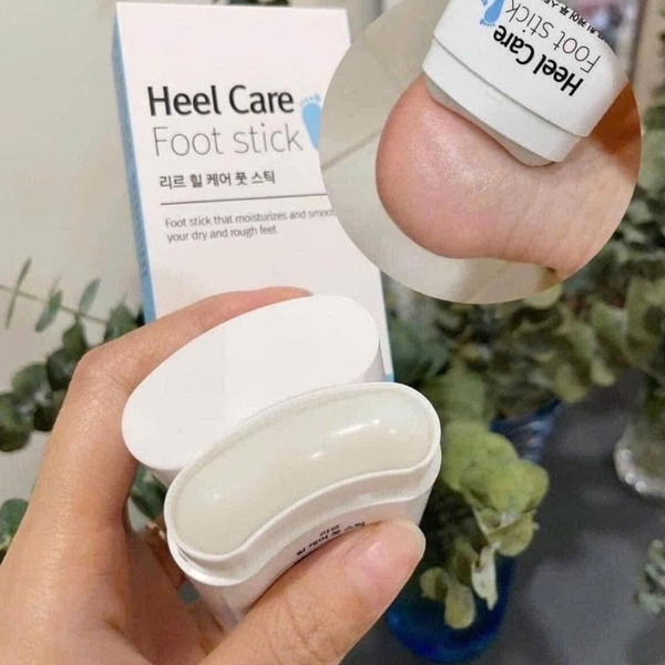 Thanh lăn dưỡng gót chân RiRe Heel Care Foot Stick Hàn Quốc