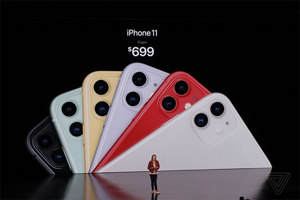 Giá iPhone thay đổi như thế nào tại Việt Nam sau 12 năm