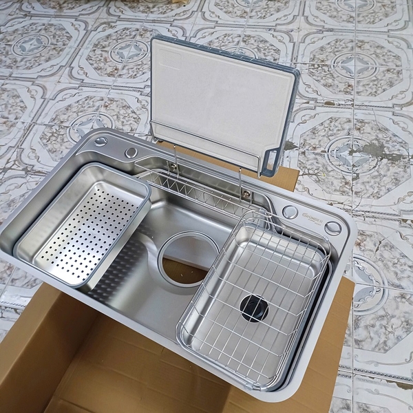 Chậu rửa bát 1 hố GRÜNDER phong cách Nhật Bản GR-8248JB
