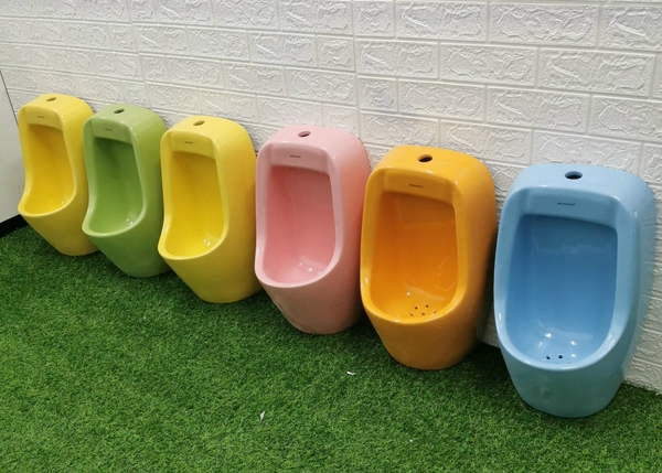 Tiểu nam trẻ em Moonoah màu vàng MN-E801Y