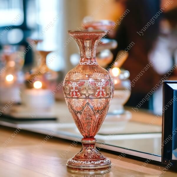 Bình bông pha lê Bohemia - Tác phẩm nghệ thuật trong từng chi tiết