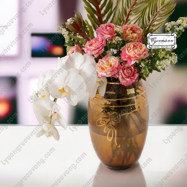 Bình hoa pha lê Egermann màu vàng hổ phách khắc hoa văn cổ điển Tiệp Khắc