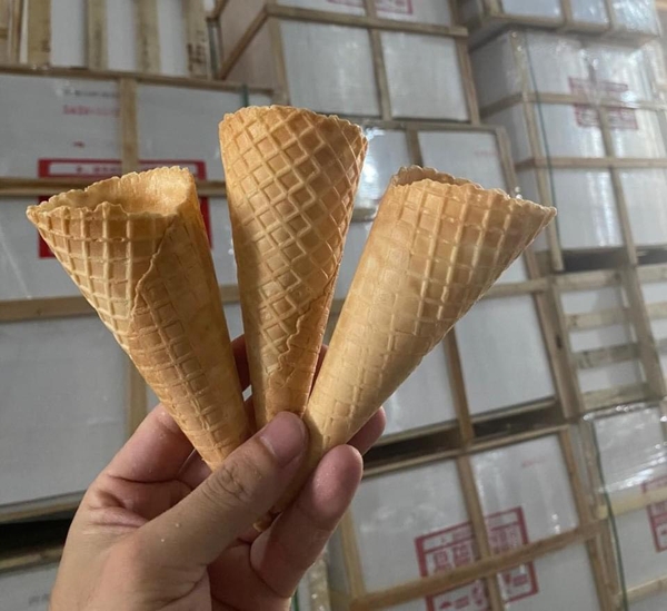Ốc quế size đại Mixue - Thùng 400 cái