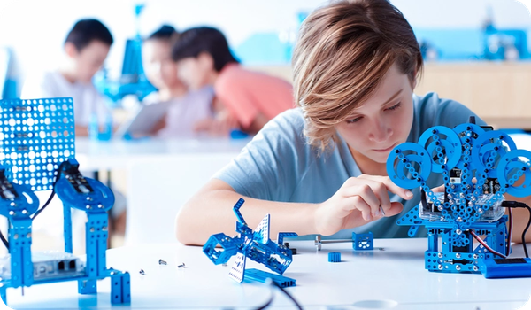 Robot DIY tốt nhất cho giáo dục STEM Makeblock