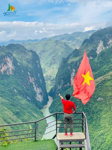 DU LỊCH HÀ GIANG 3N2Đ GIÁ RẺ: HÀ NỘI - HÀ GIANG - CAO NGUYÊN ĐÁ ĐỒNG VĂN - SÔNG NHO QUẾ - MÈO VẠC