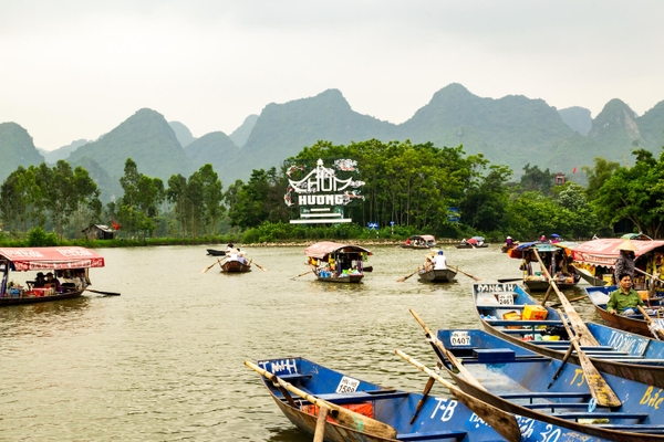 TOUR DU XUÂN CHÙA HƯƠNG TỪ HẢI PHÒNG