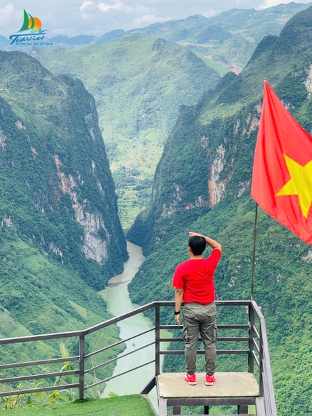 TOUR DU LỊCH HÀ GIANG CAO BẰNG 5 NGÀY 4 ĐÊM: HÀ NỘI - HÀ GIANG - CAO BẰNG - BA BỂ