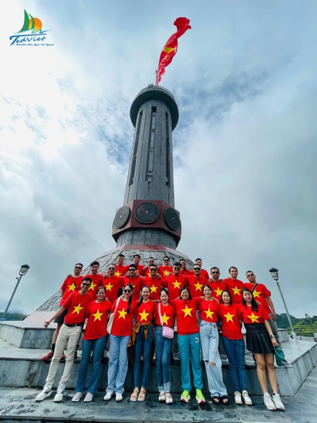 TOUR HÀ GIANG 3N2Đ TỪ HÀ NỘI: CAO NGUYÊN ĐÁ ĐỒNG VĂN - SÔNG NHO QUẾ - MÈO VẠC