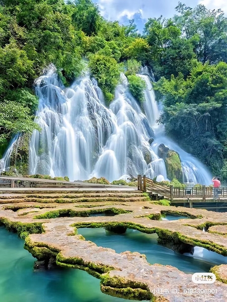 DU LỊCH THIÊN HỘ MIÊU TRẠI - TIỂU THẤT KHỔNG - CỔ THÀNH TRẤN VIỄN (TRUNG QUỐC)