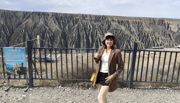 TOUR DU LỊCH BẮC TÂN CƯƠNG 10 NGÀY 9 ĐÊM TỪ HÀ NỘI: URUMQI – KANAS – HEMU – YINING – THẢO NGUYÊN NALATI