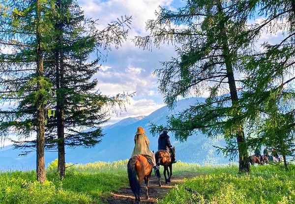 TOUR DU LỊCH BẮC TÂN CƯƠNG 10 NGÀY 9 ĐÊM TỪ HÀ NỘI: URUMQI – KANAS – HEMU – YINING – THẢO NGUYÊN NALATI