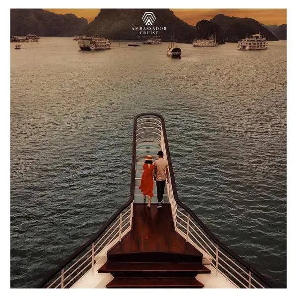 TOUR DU LỊCH HẠ LONG: TRẢI NGHIỆM DU THUYỀN 5 SAO TRONG NGÀY