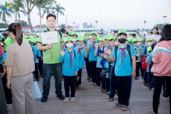 Tour trải nghiệm cho học sinh tiểu học: Làng Gốm Bát Tràng – Khu Trải Nghiệm Phù Đồng Green Park