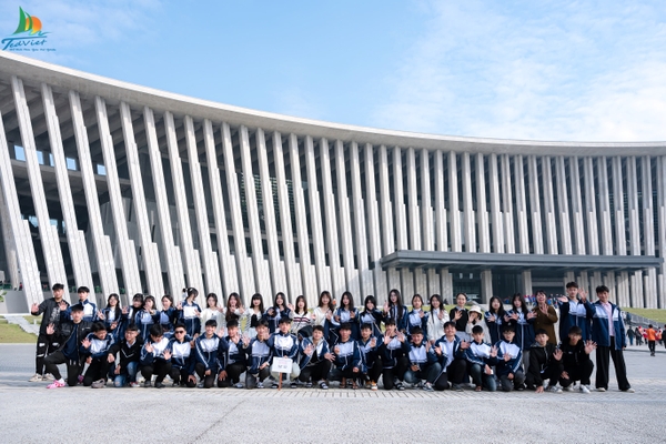 Tour trải nghiệm cho học sinh trung học: Khoang Xanh Suối Tiên - Bảo Tàng Lịch Sử Quân Sự Việt Nam