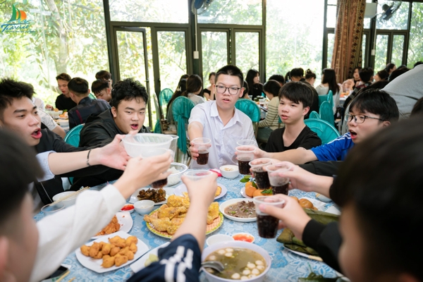 Tour trải nghiệm cho học sinh trung học: Khoang Xanh Suối Tiên - Bảo Tàng Lịch Sử Quân Sự Việt Nam