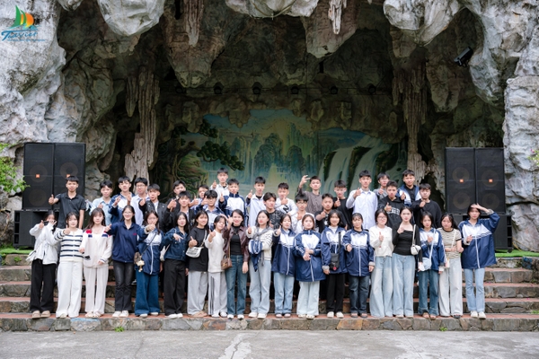 Tour trải nghiệm cho học sinh trung học: Khoang Xanh Suối Tiên - Bảo Tàng Lịch Sử Quân Sự Việt Nam