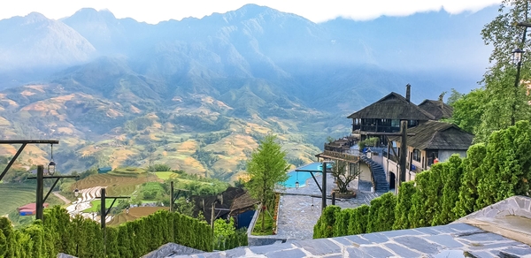 COMBO SAPA Resort 4* siêu ưu đãi - The Mong Village Resort