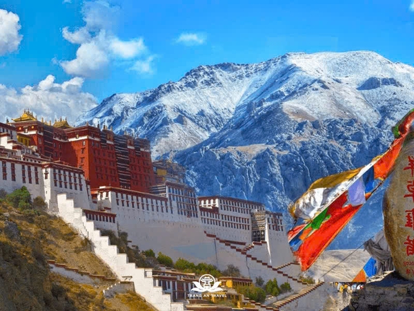 TOUR: HÀ NỘI – LỆ GIANG – SHANGRI LA – HÀ NỘI