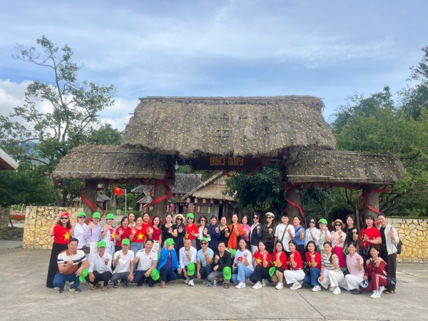 DU LỊCH SAPA 3 NGÀY 2 ĐÊM BẰNG OTO TỪ HẢI DƯƠNG