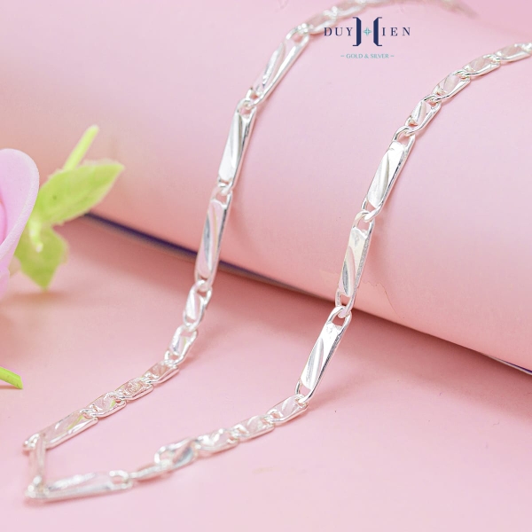 day-chuyen-bac-ta-nu-duy-hien-kieu-day-det-mat-dai-manh-mai-duyen-dang-d24111500