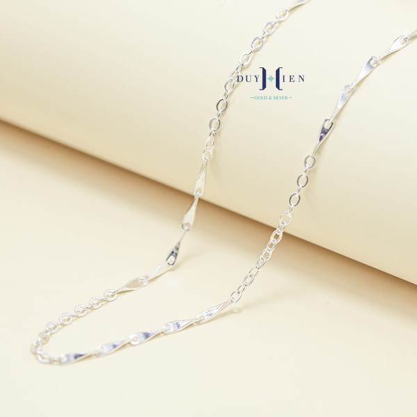 day-chuyen-bac-cho-be-duy-hien-soi-nho-dac-chac-chan-ben-dep-d2411120024