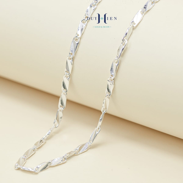 day-chuyen-bac-cho-be-kieu-day-me-det-chac-chan-nhieu-style-d2411120033