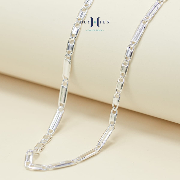 day-chuyen-bac-duy-hien-cho-be-kieu-day-me-det-chac-chan-nhieu-style-d2411120034