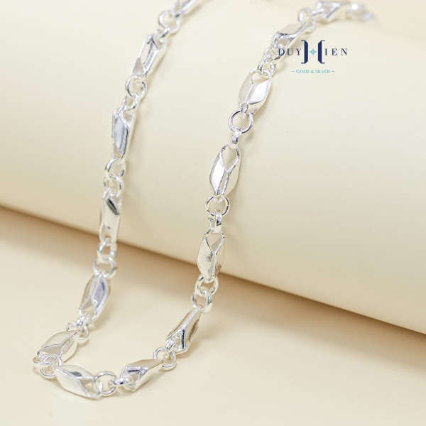 day-chuyen-bac-duy-hien-cho-be-kieu-ong-duc-tron