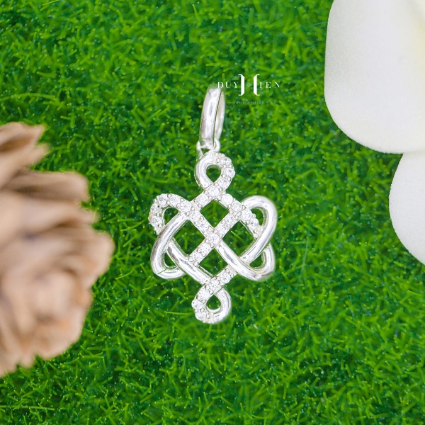 mat-day-chuyen-bac-nu-hinh-2-trai-tim-dan-vao-nhau-m2409210048